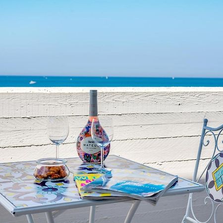 Waterfront Apartment With Seaview Balcony Bari Exterior foto